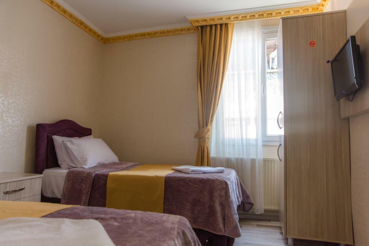 Oez Duenya Hotel Istanboel Buitenkant foto