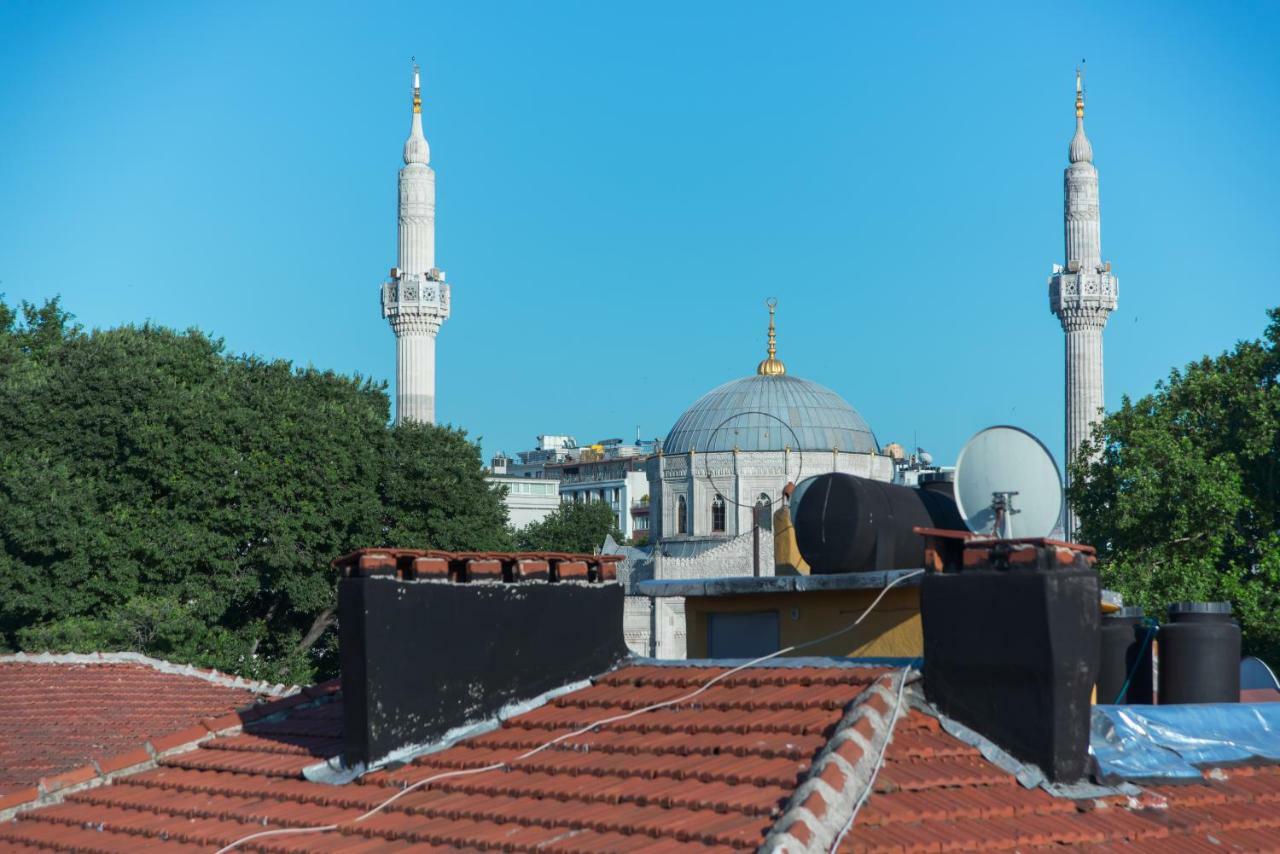 Oez Duenya Hotel Istanboel Buitenkant foto